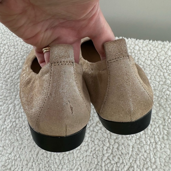 Clarks Unstructured Metallic Gold Leather Ballet Flats - Picture 6 of 8